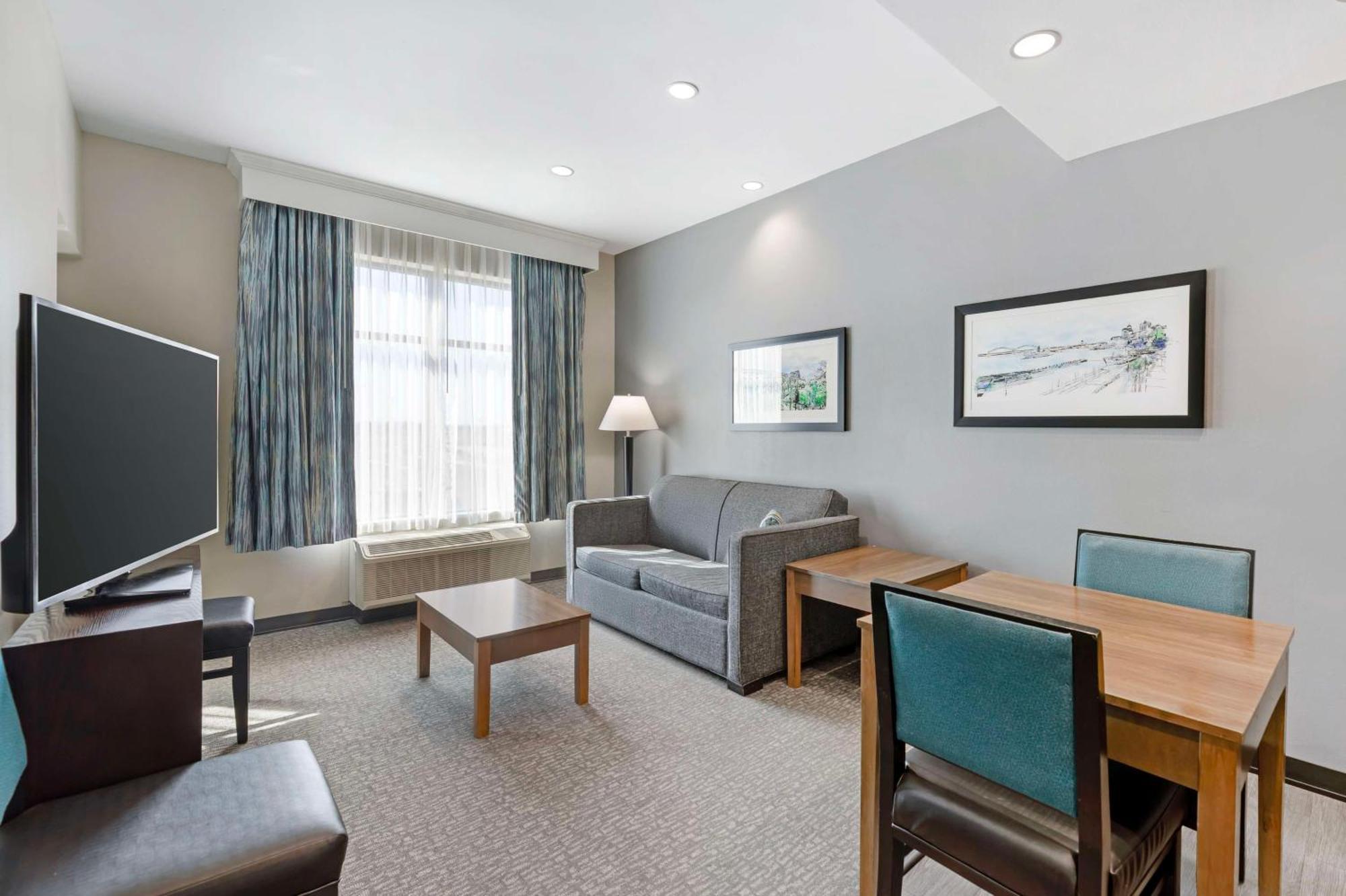 Western Executive Residency Hotel